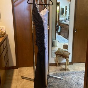 Black and white long elegant dress